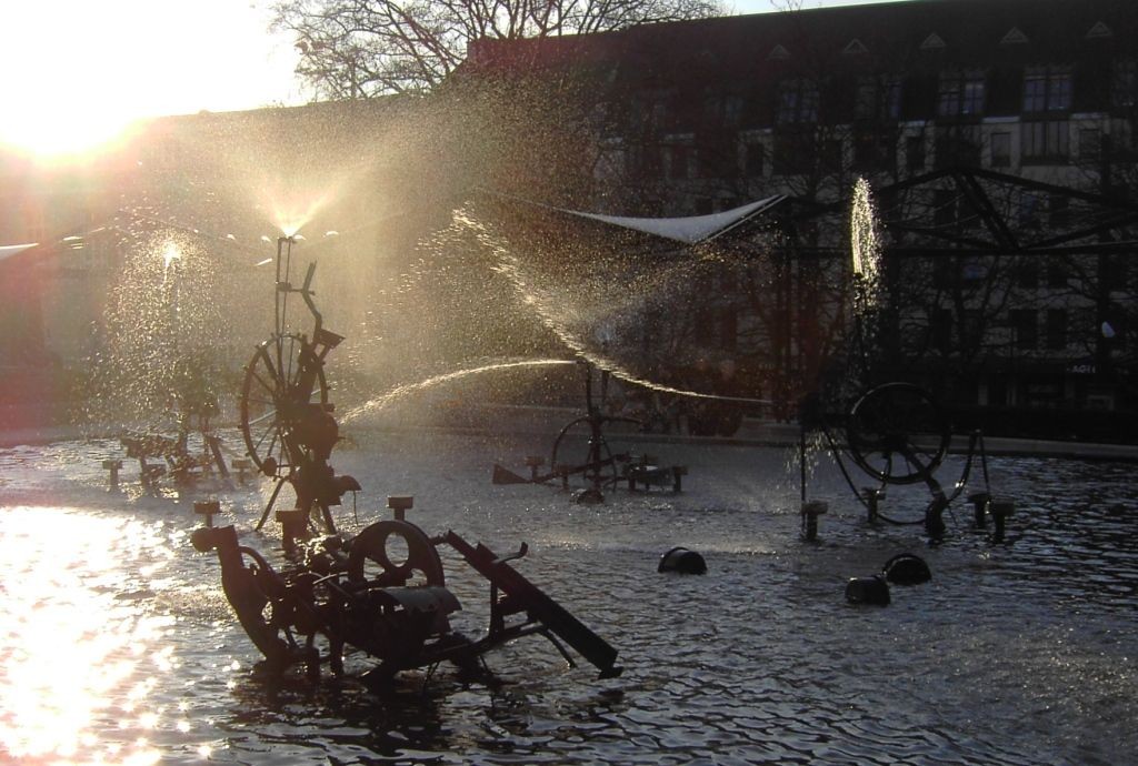 Tinguelybrunnen