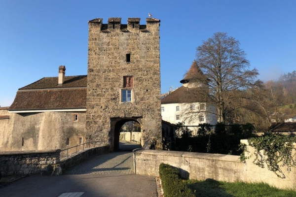 Zwei Burgen und ein Kräutergarten