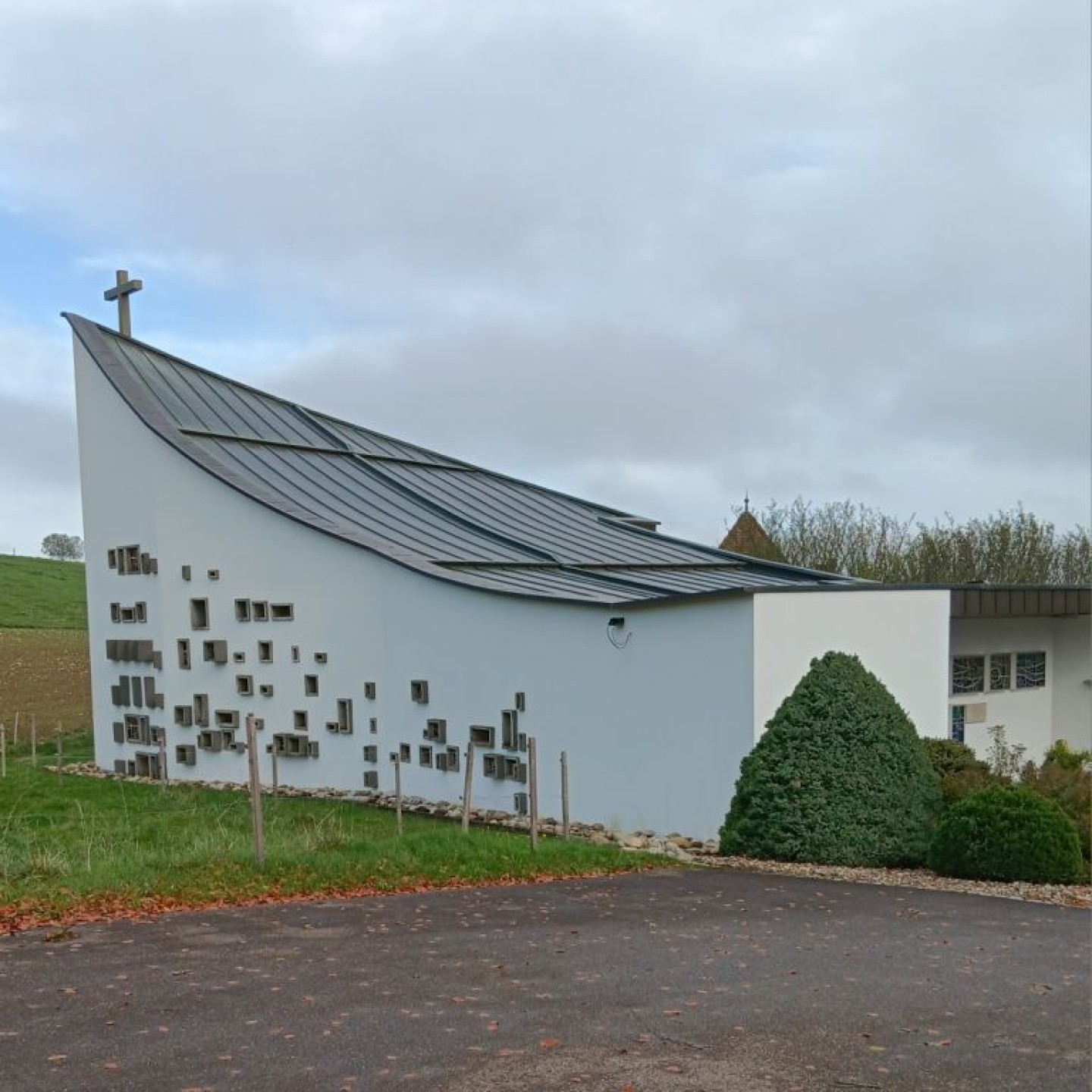 06_Kapelle in Mormont