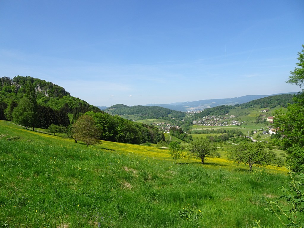 Im Aufstieg zum Chäppeli: Blick Richtung Zullwil