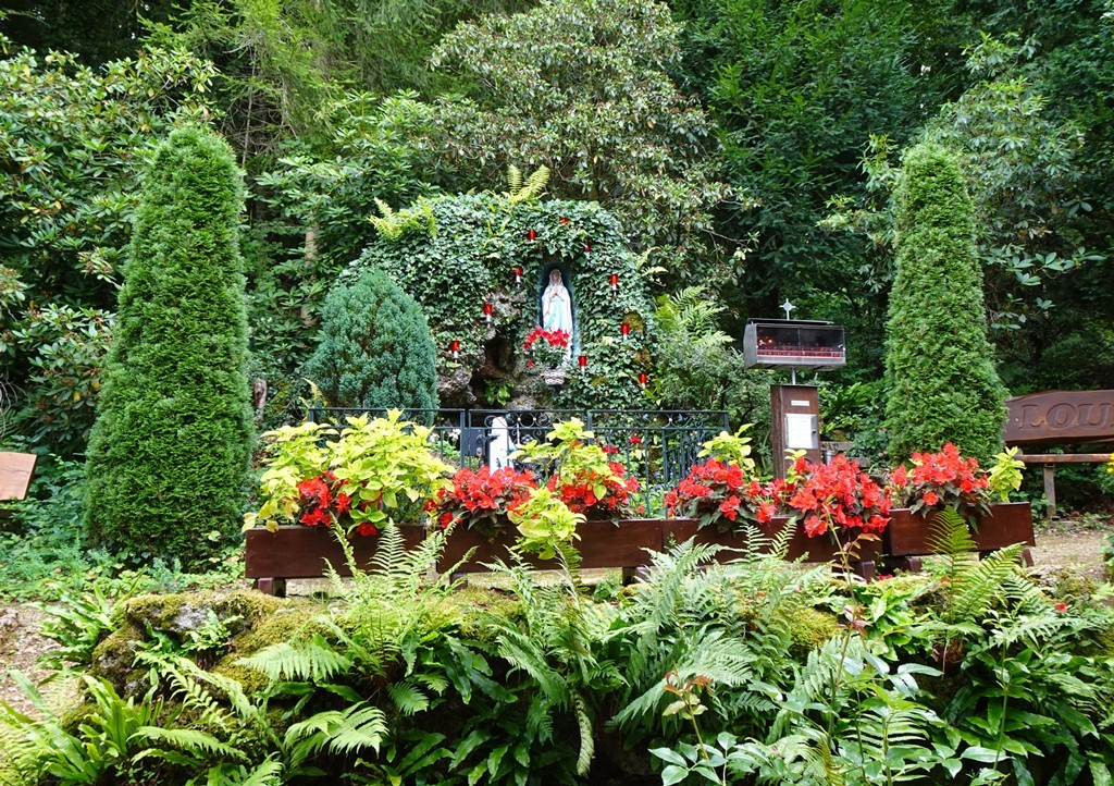 Lourdes Grotte